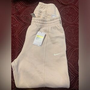 NWT Nike swoosh sweatpants